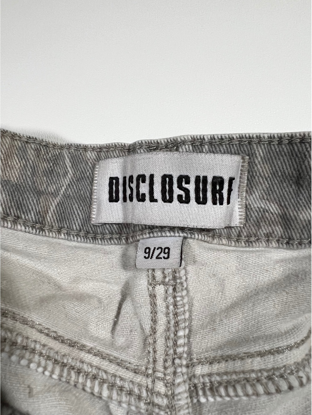 Disclosure gray patterned pants - Picture 3 of 6